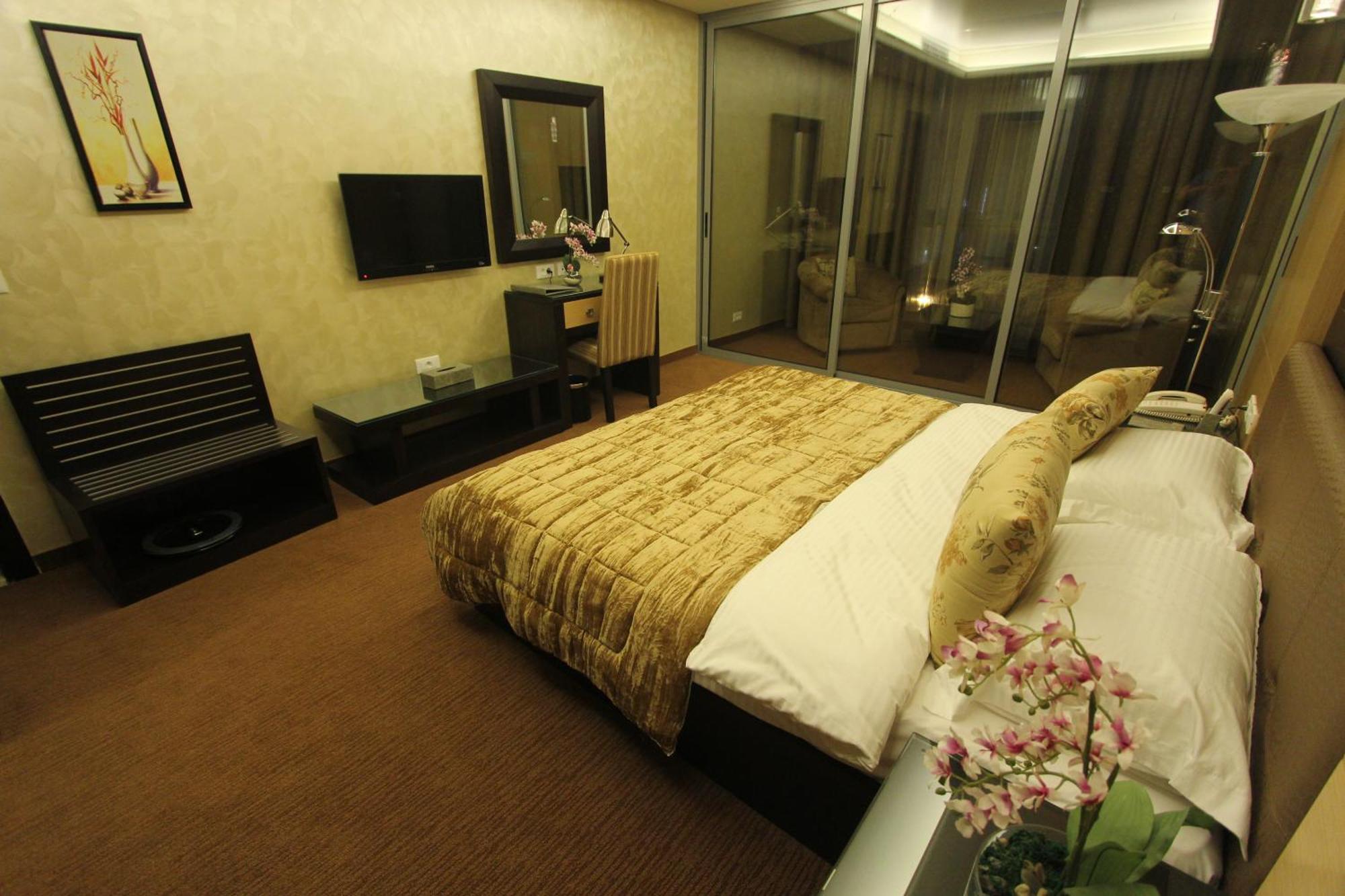 Elite Hotel By Beverly ベイルート エクステリア 写真